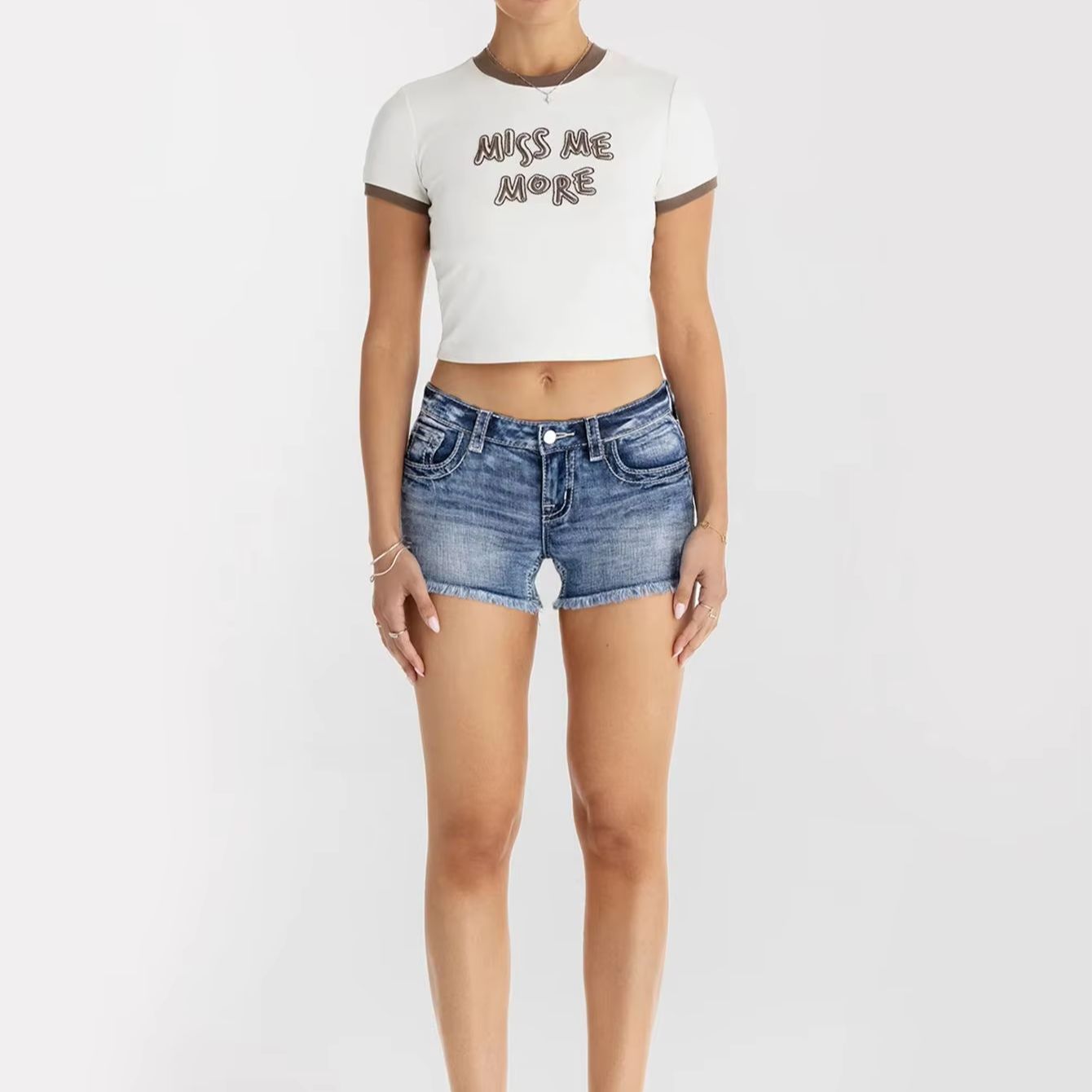Pakaian Wanita Celana Pendek D - Shorts Denim Frayed ulasan dan harga